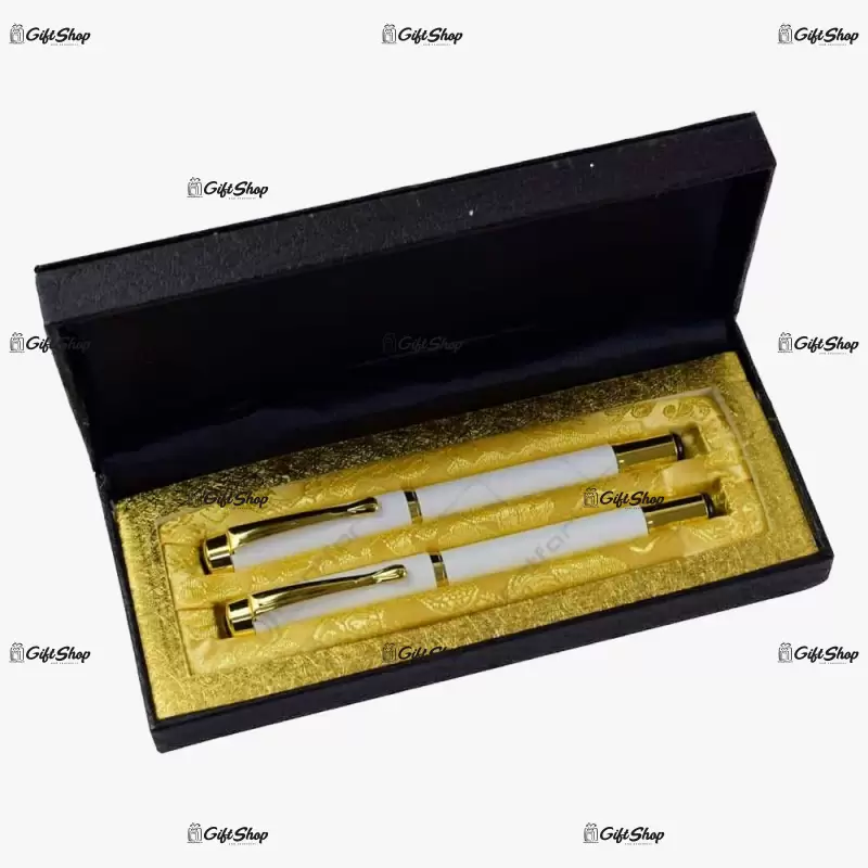 Set cadou in cutie eleganta –pix si roller alb - se poate personaliza
