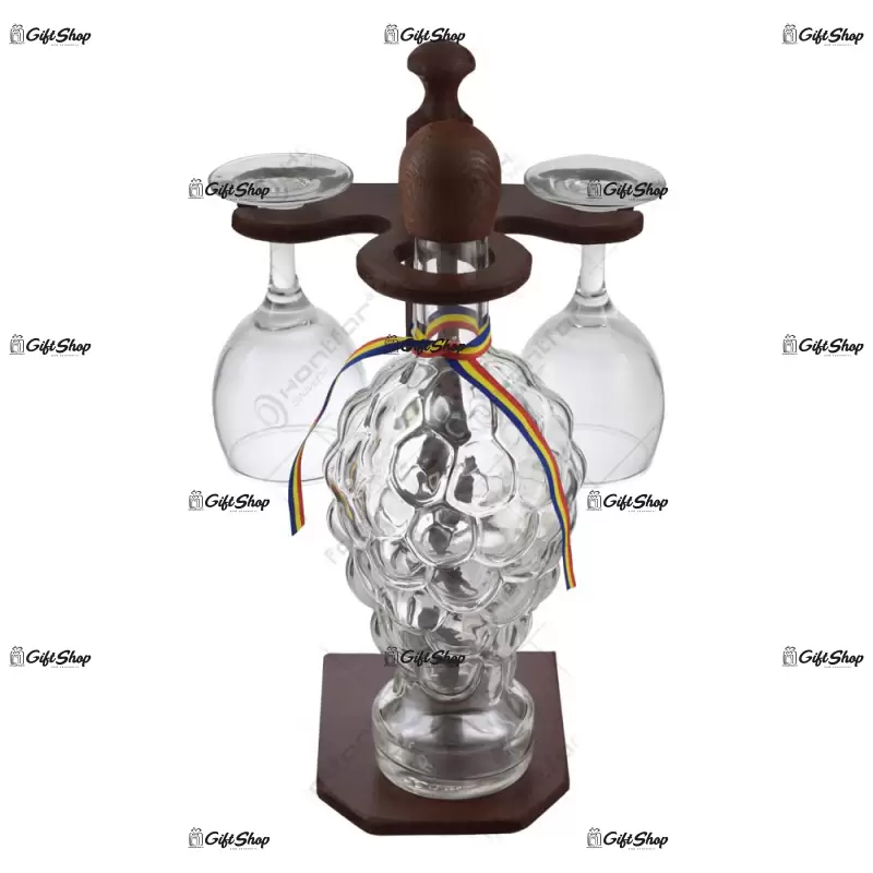 Suport lemn cu sticla si doua pahare cu talpa – design strugure