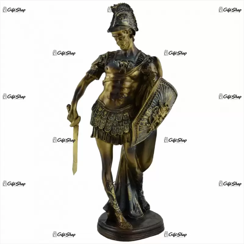 Barbat luptator, statueta realizata din rasina