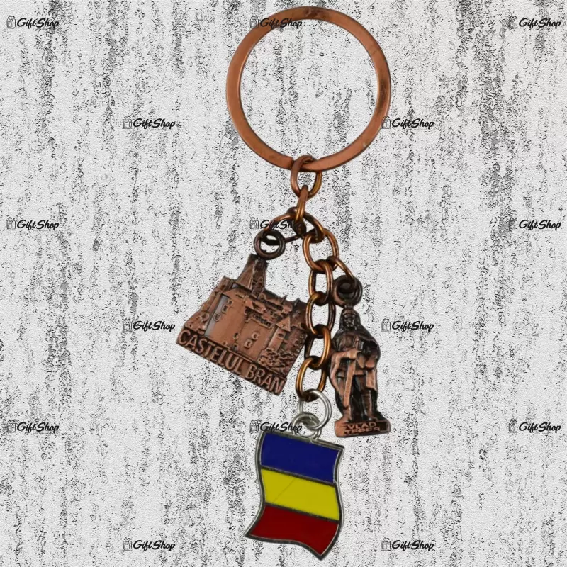 Breloc realizat din metal – design cu castelul bran si steagul romaniei a