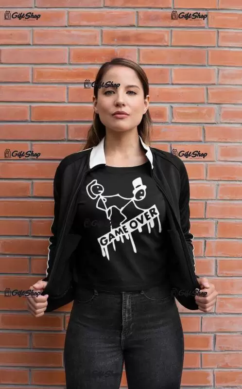 Game over, tricou cu mesaj