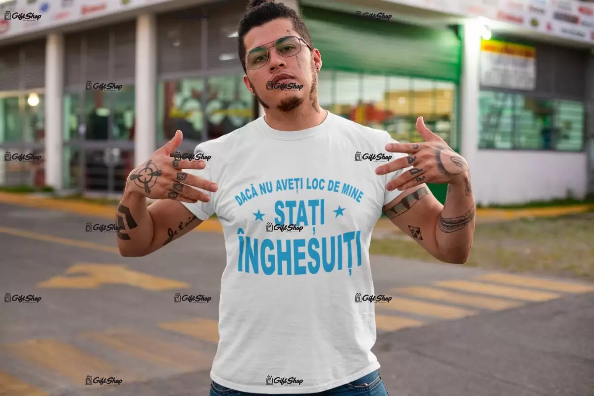 Stati inghesuiti, tricou cu mesaj b