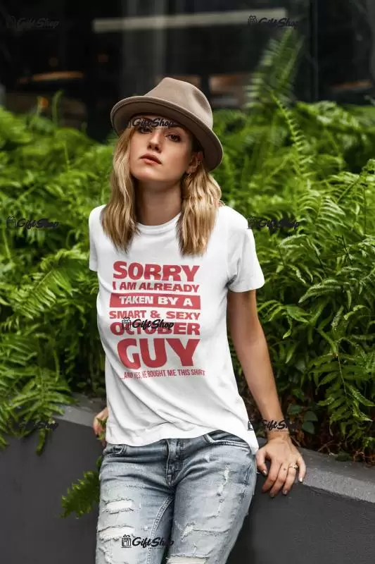Sorry i am already taken..., se poate schimba luna, tricou cu mesaj