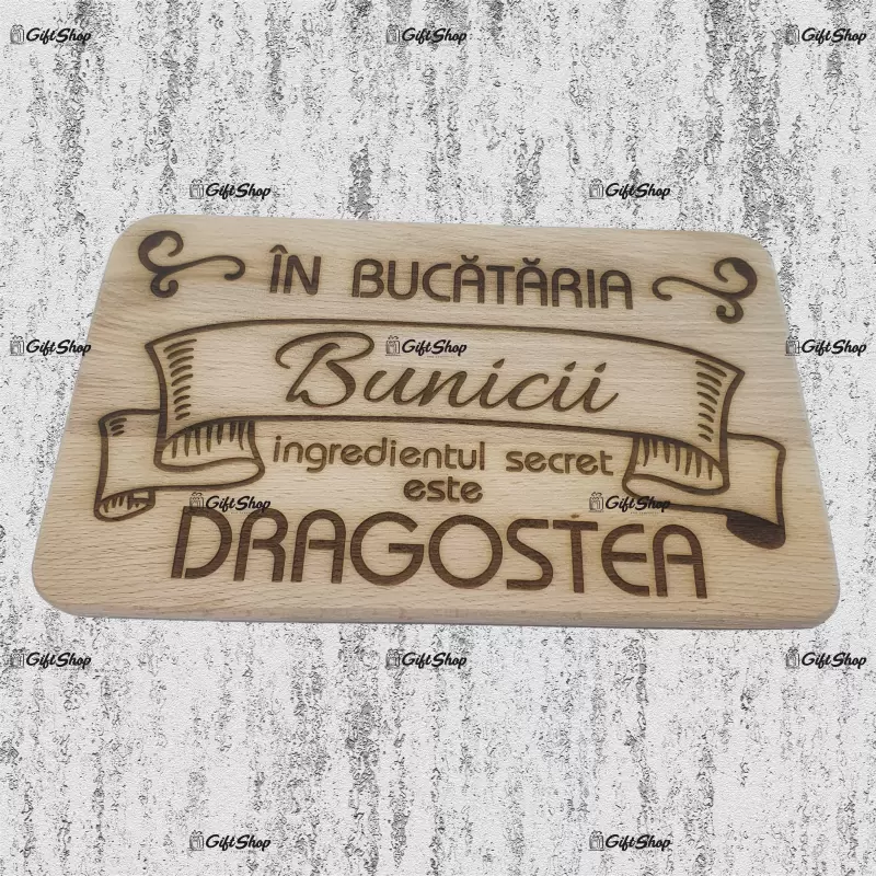 In bucataria bunici igredientul secret este dragostea, blat din lemn cu mesaj