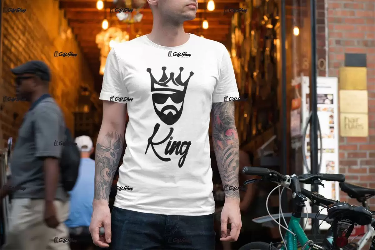 King, tricou cu mesaj