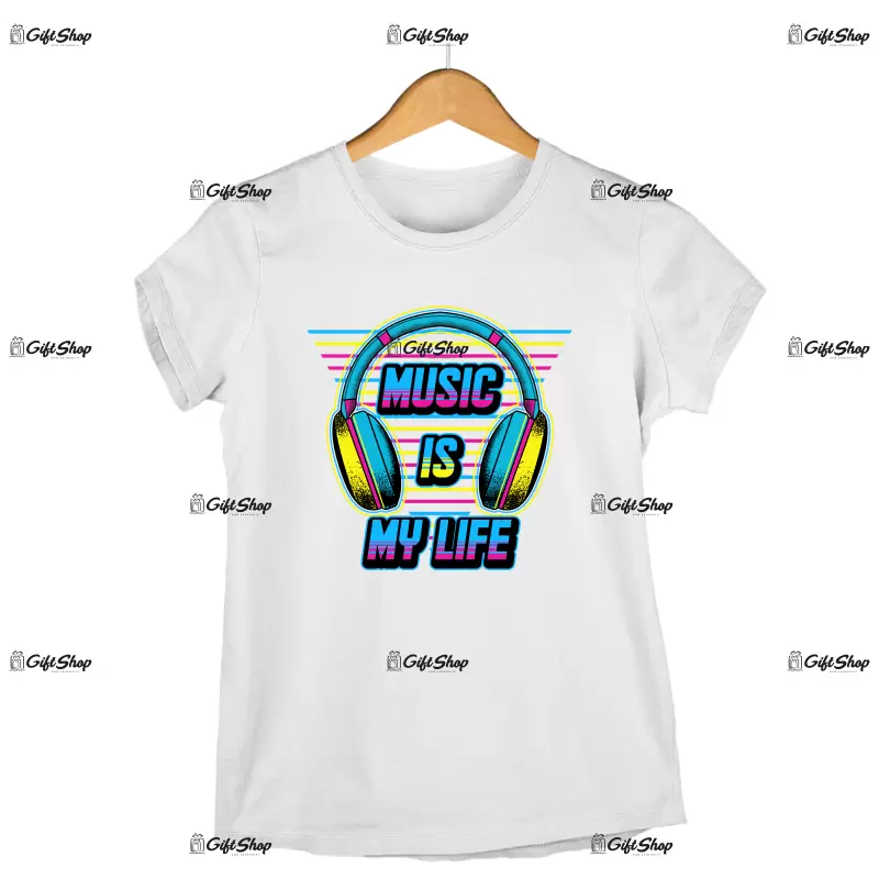 Music is my life, tricou cu mesaj