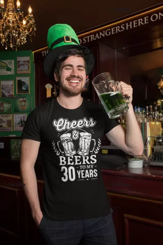 Cheers beers , se poate schimba anul, tricou cu mesaj