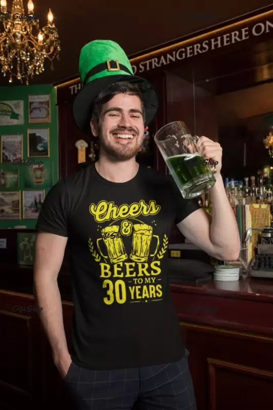 Cheers beers , se poate schimba anul, tricou cu mesaj