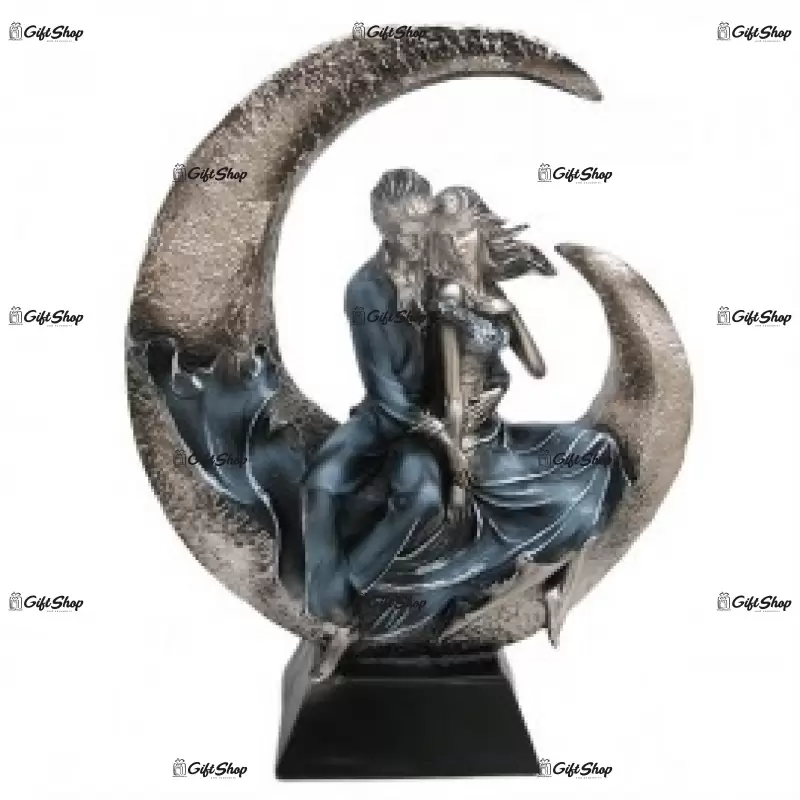 Indragostiti in semiluna, statueta din rasina
