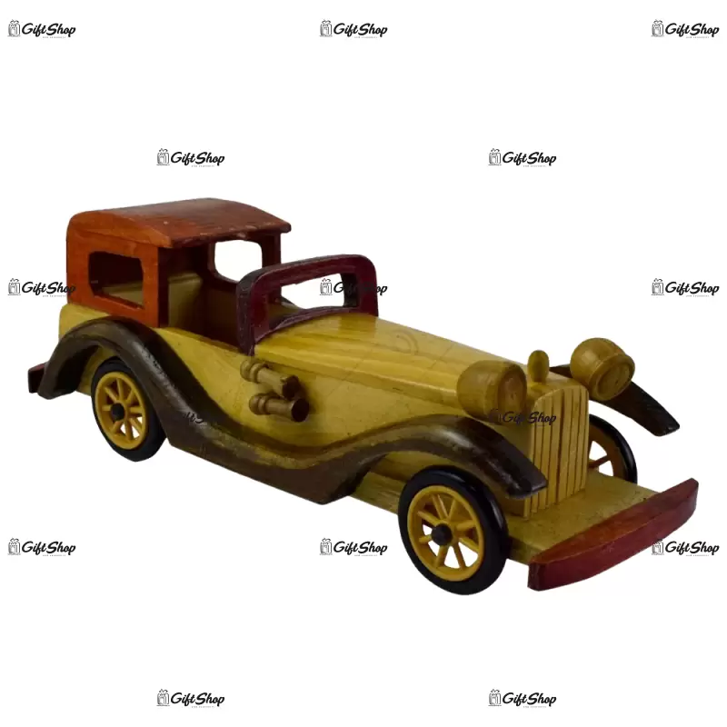 Masina realizata din lemn mare a