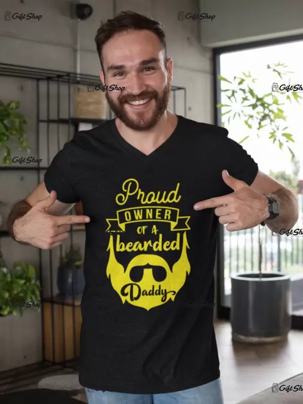 Proud owner ..., tricou cu mesaj