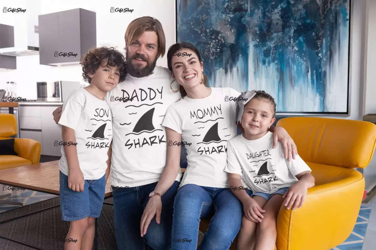 Shark family, set 4 tricouri cu mesaje
