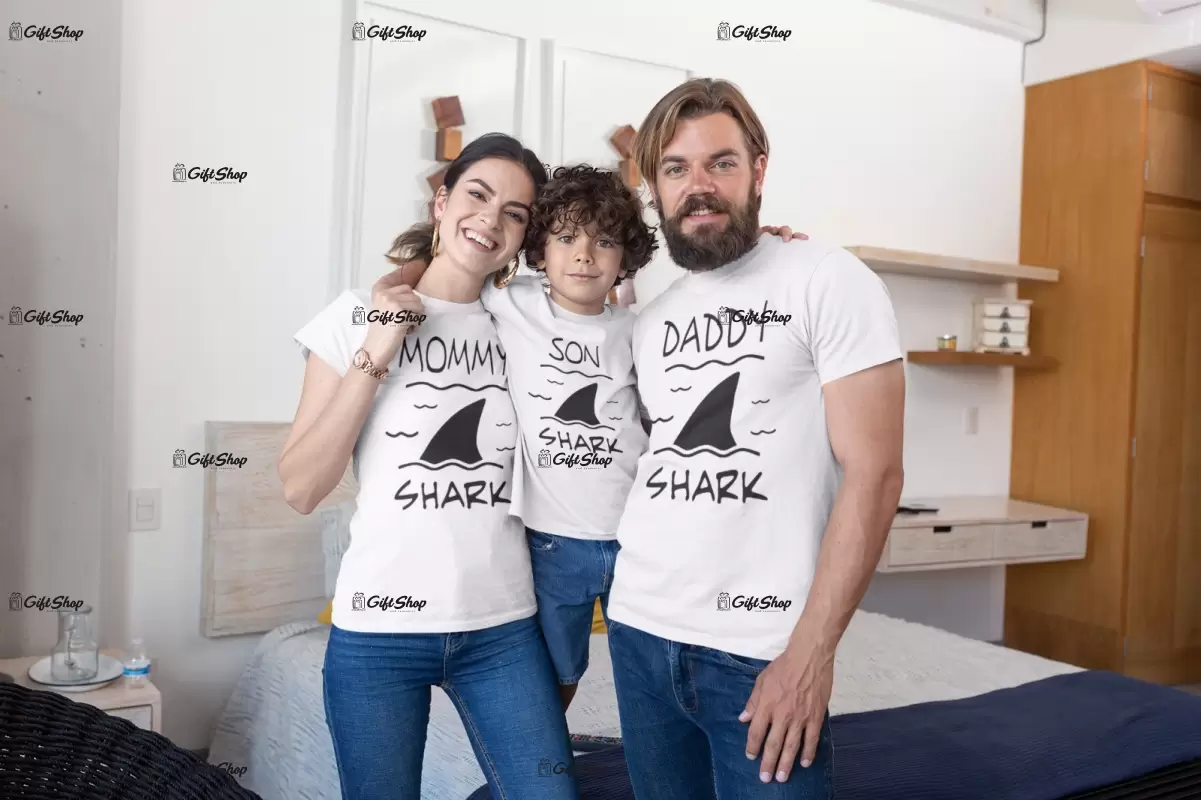 Shark mommy daddy and son, set 3 tricouri cu mesaje