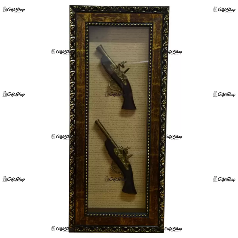 Tablou decorativ cu doua arme realizate din lemn si metal – design vintage b