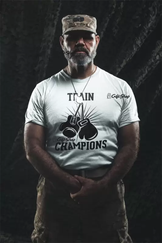 Train champions, tricou cu mesaj