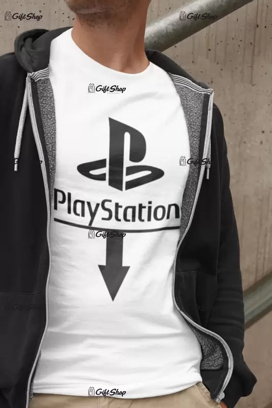 Play station, tricou cu mesaj