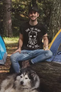 Save the galaxy..., tricou cu mesaj b