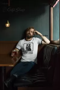 Game over, tricou cu mesaj b