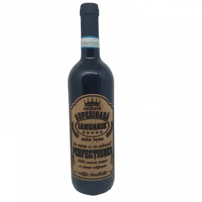 Ianuarie este luna in care s-a nascut perfectiunea, eticheta pluta cu mesaj