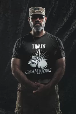 Train champions, tricou cu mesaj